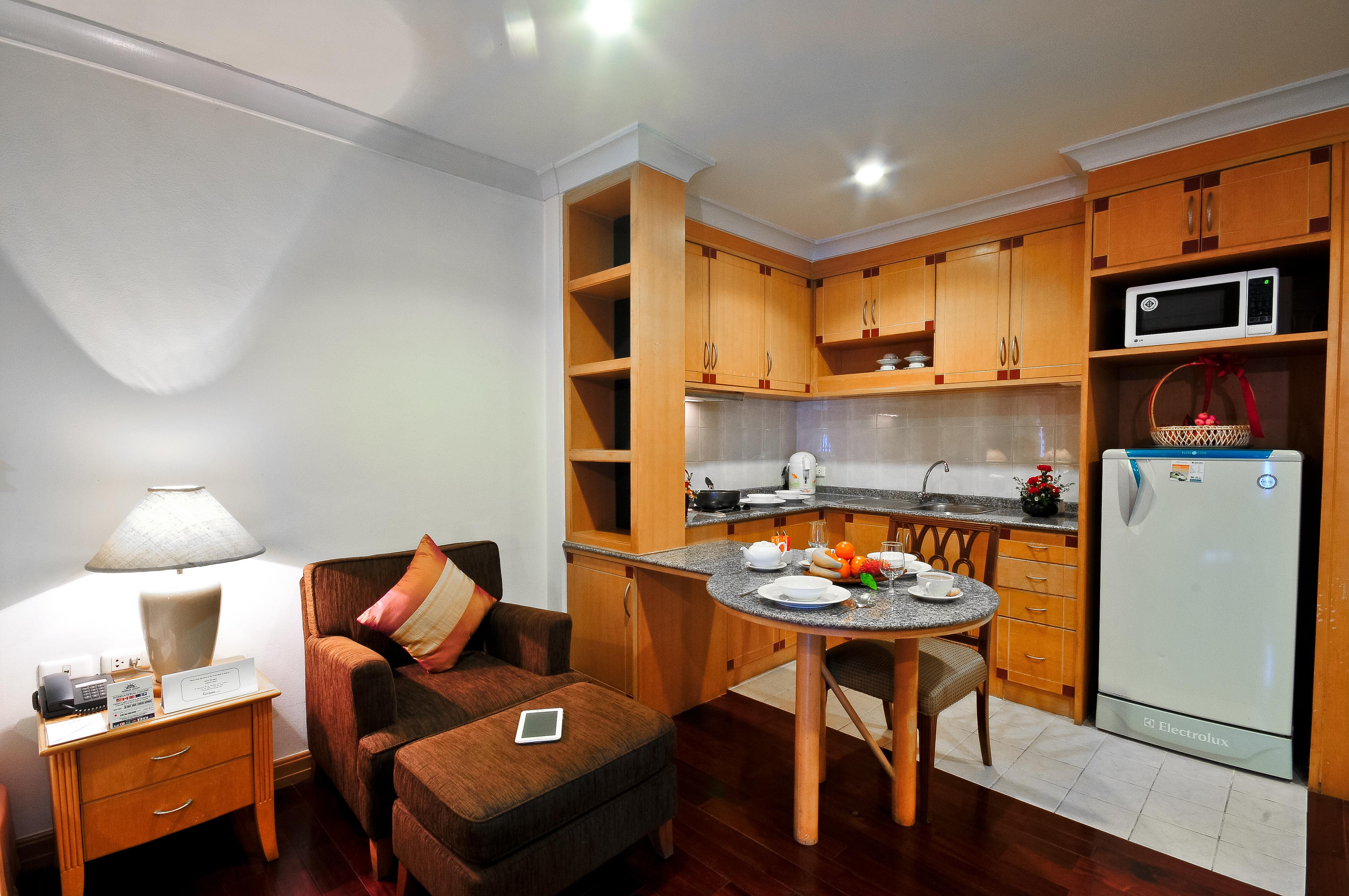 Admiral Suites Bangkok Luaran gambar