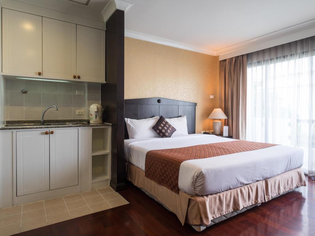Admiral Suites Bangkok Luaran gambar