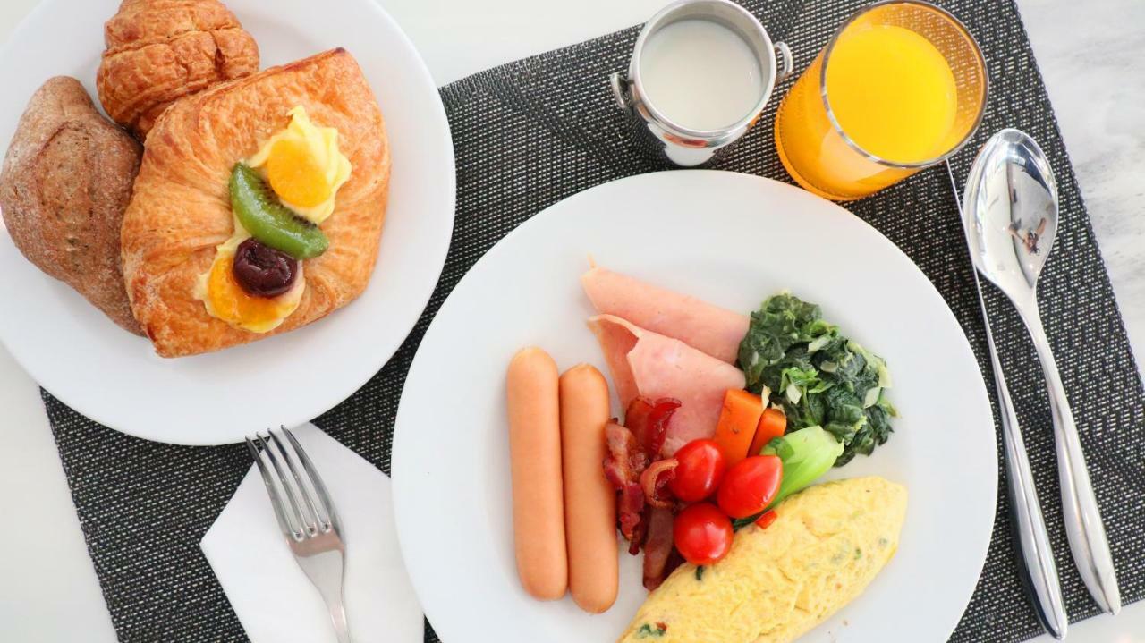 Admiral Suites Bangkok Luaran gambar